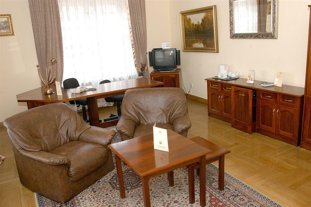Elektor Premium 3* Cracovia