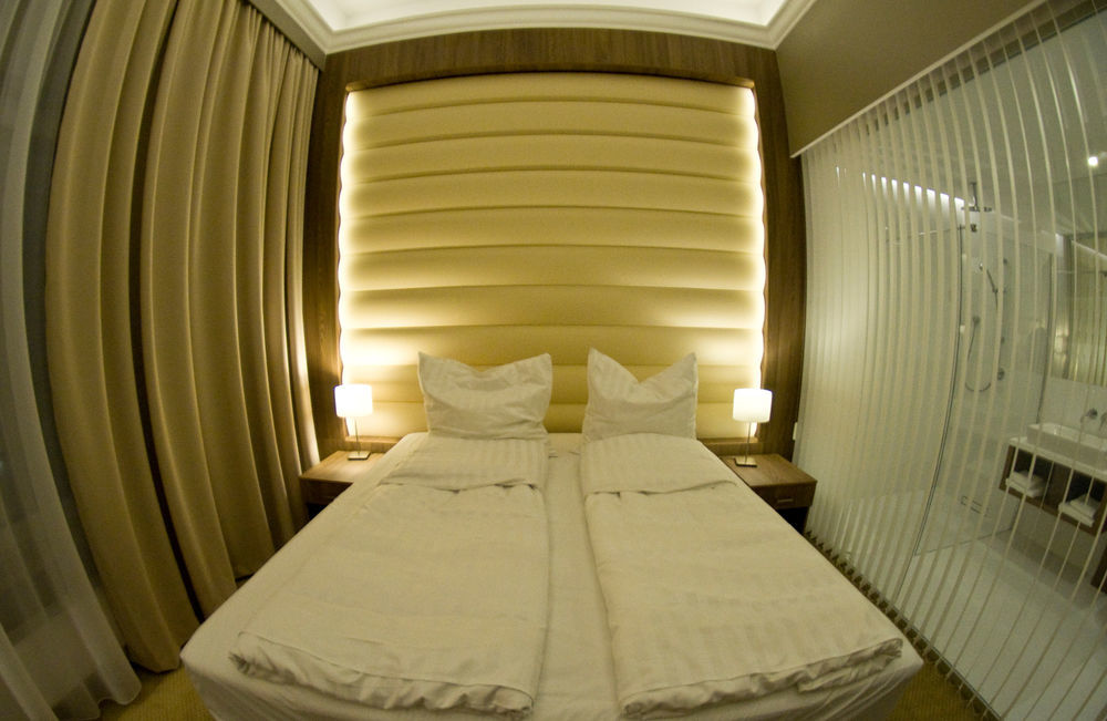Elektor Premium 3*