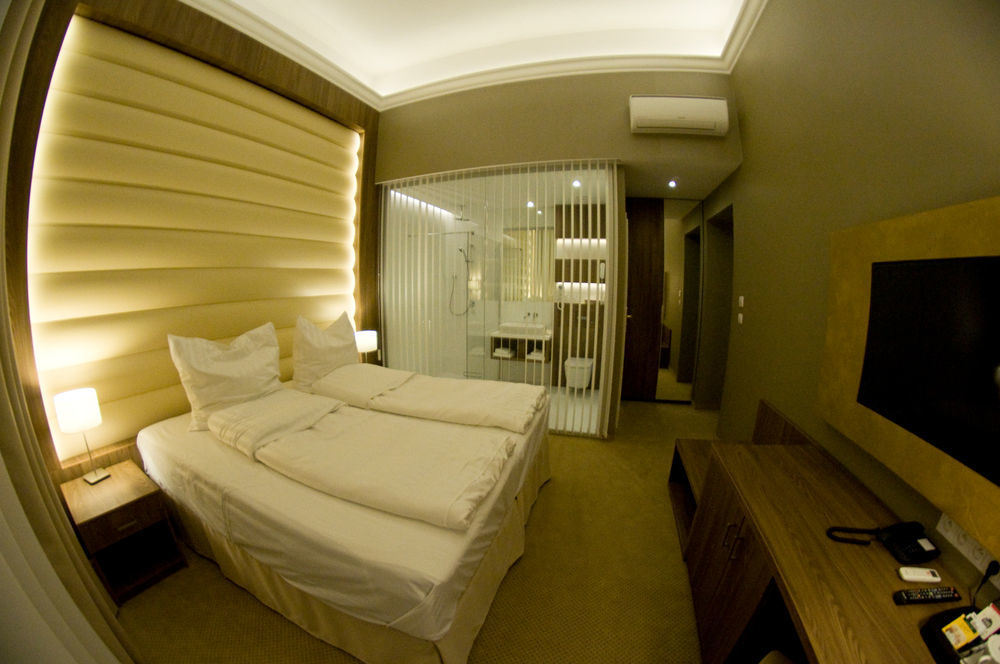 Elektor Premium Hotel 3*